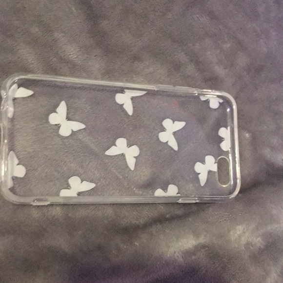 iPhone 6 case clear with butterfly’s from SHEIN - Picture 3 of 4